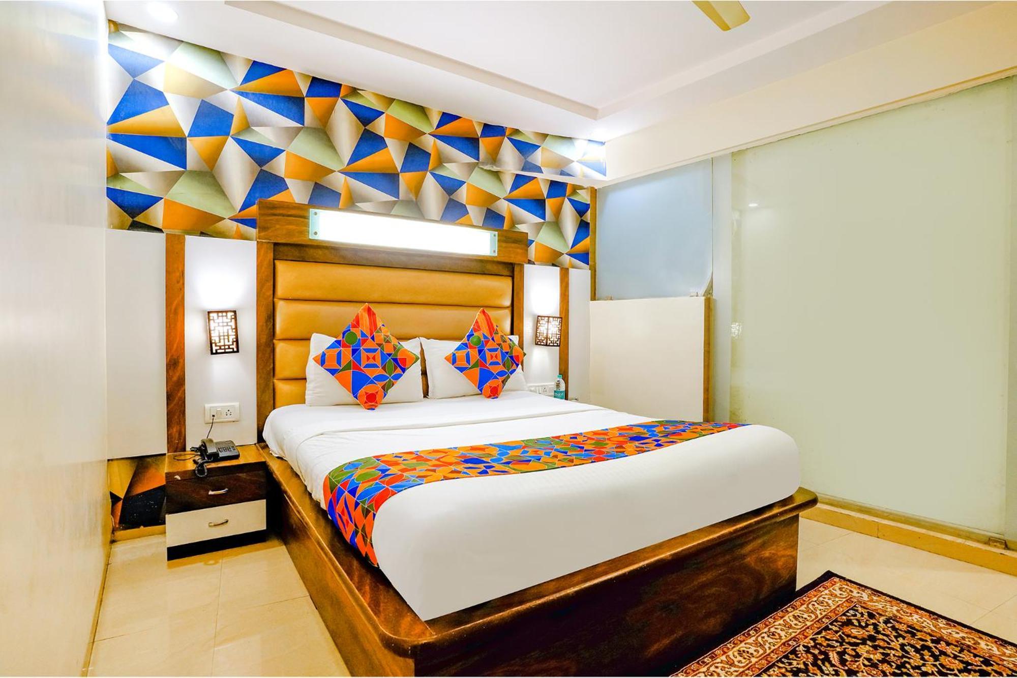 Hotel Naivedhya By Kwality Inn Thane Bagian luar foto