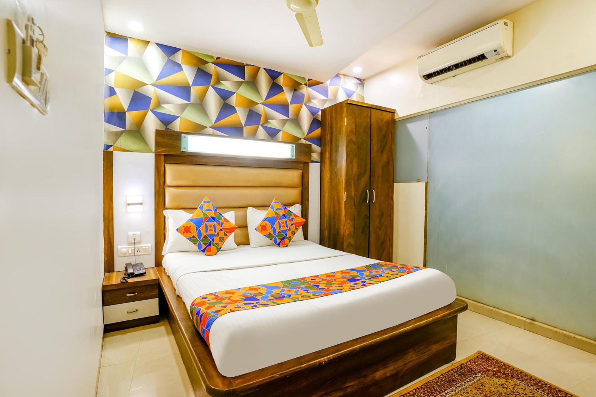 Hotel Naivedhya By Kwality Inn Thane Bagian luar foto